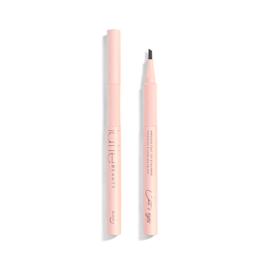 Eyeliner con punta in feltro angolata